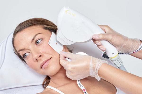 PHOTORAJEUNISSEMENT SHARPLIGHT